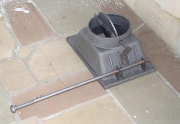 Innbee® Luftregulierung Rauchrohr mit Drosselklappe Gusseisen In-1401