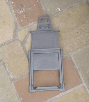 Innbee® Gusseisen 240x19 Luftregulierung Rauchklappe zur Regulierung des Abgasstroms für Kamin und Ofen In-2701