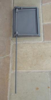 Innbee® Gusseisen Luftregulierung 770mm x 295mm x 205mm – Rauchklappe zur Regulierung des Abgasstroms für Kamin und Ofen Drehbar In-2704